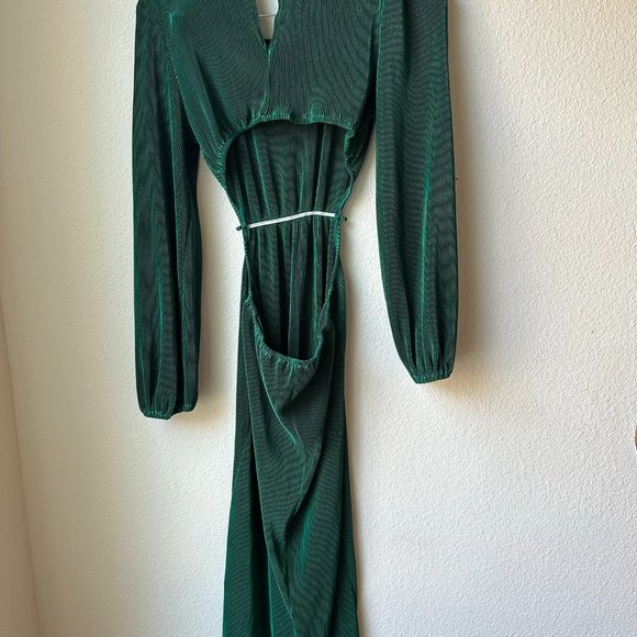 NWT Shareen Collections Emerald Green Dress - Size 8 - Picture 2 of 3